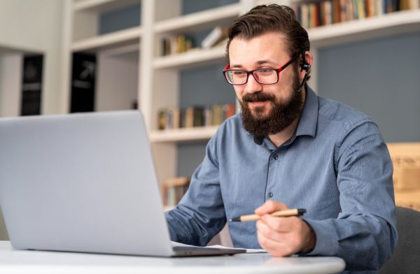 Important Things To Consider While Attending an Online Session